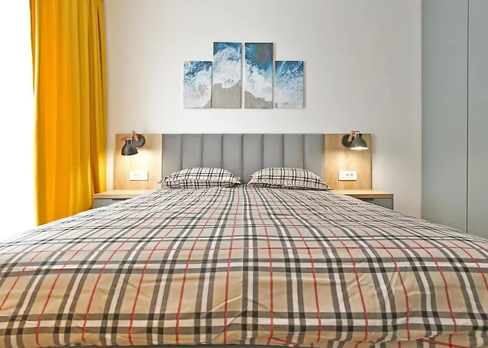 Апартаменти Ada Homes 306 *